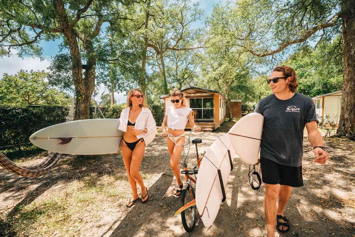 24+ Surfcamp Moliets Frankreich