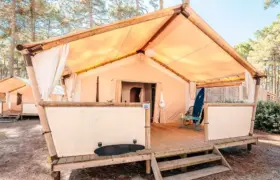 Camping Lodge Deluxe im Familien Surfcamp Biscarosse
