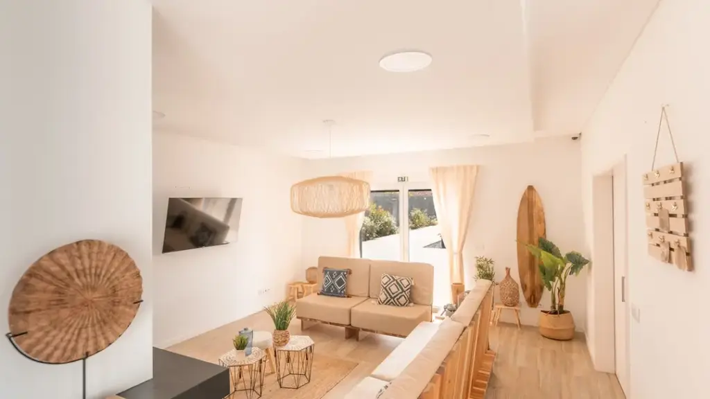 Surfcamp Azoren Wohnzimmer Bohemian