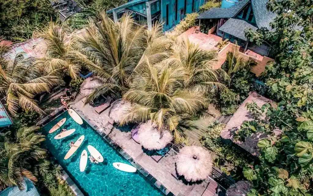 pure-surf-camps-indonesienbali-padang