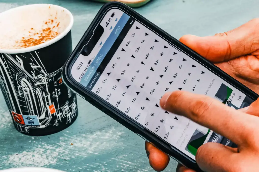 Die besten Surf-Apps und Websites für Surfvorhersagen