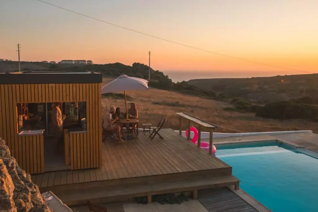 sunset-surflodge-ericeira-puresurfcamps