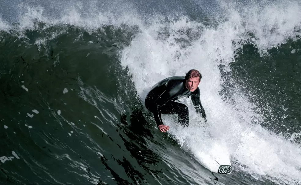 wellenreiten-magazin-online-marlon-lipke-griechenland-weinachten-gony-Zubizarreta-Yannick-de-Jager-Welle