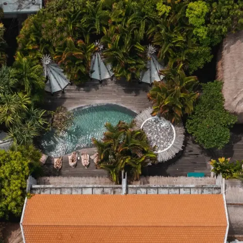 Surfcamp Bali Seminyak Camp von oben